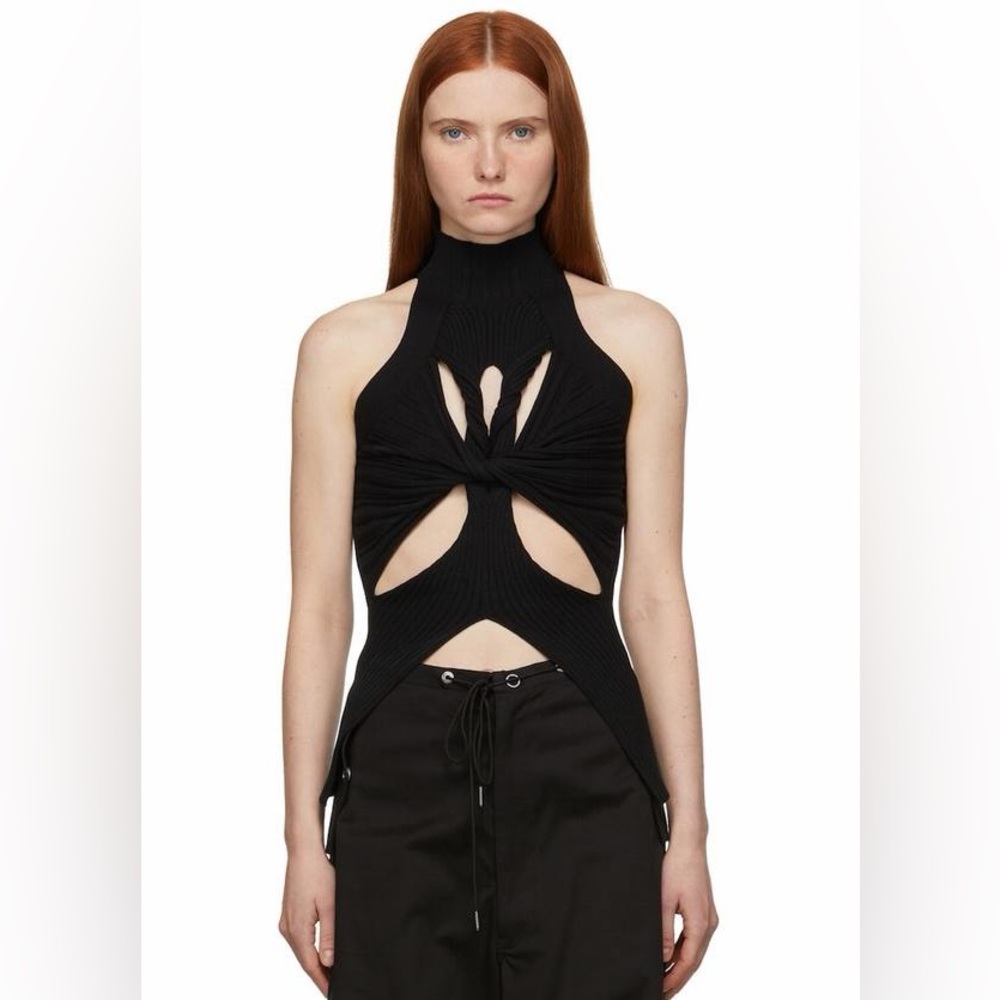 Black Muscular Twist Tank Top